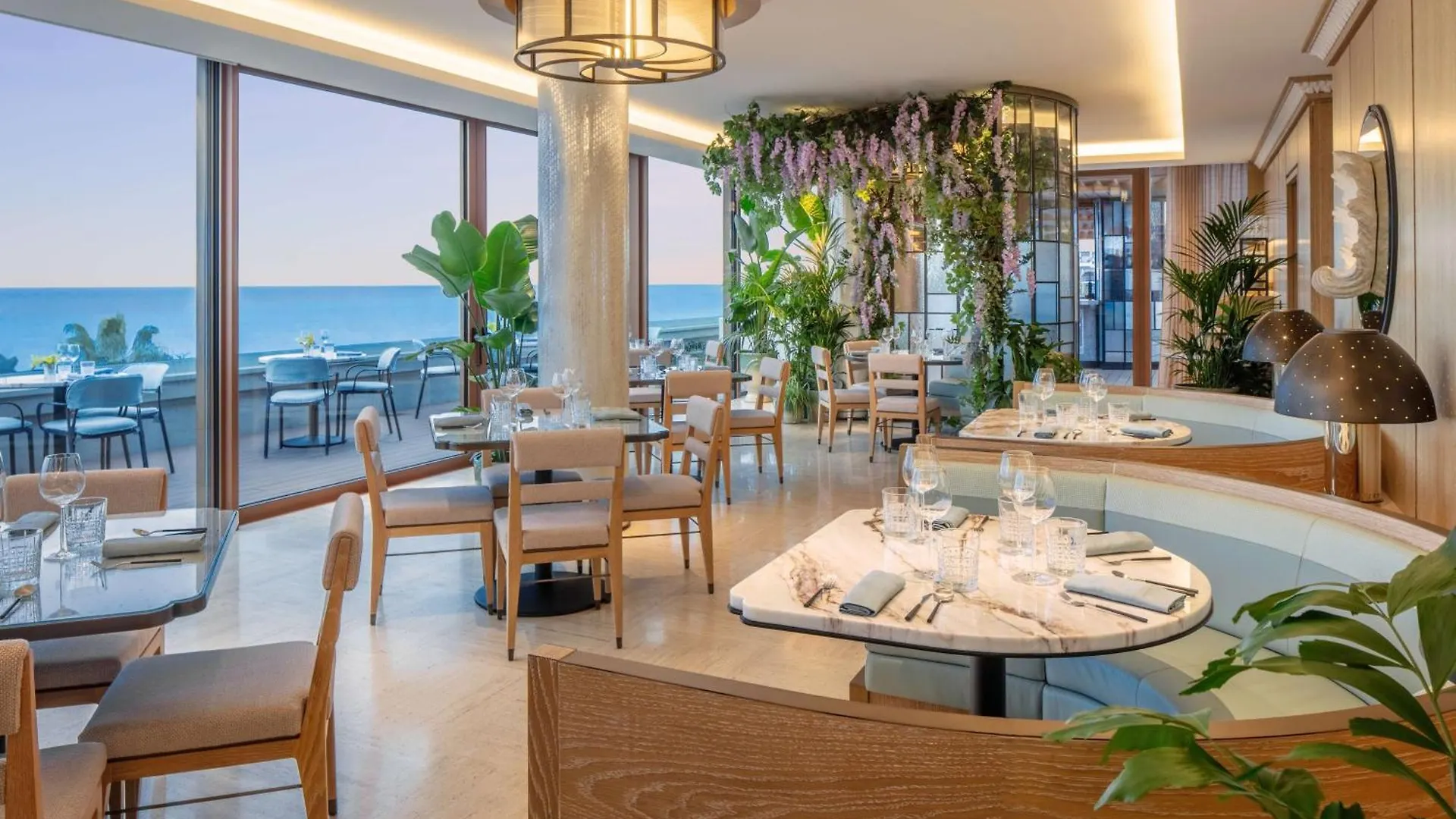 Anantara Plaza Nice Hotel - A Leading Hotel Of The World