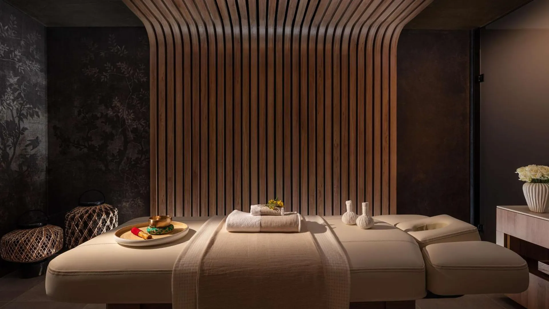 Anantara Plaza Nice Hotel - A Leading Hotel Of The World