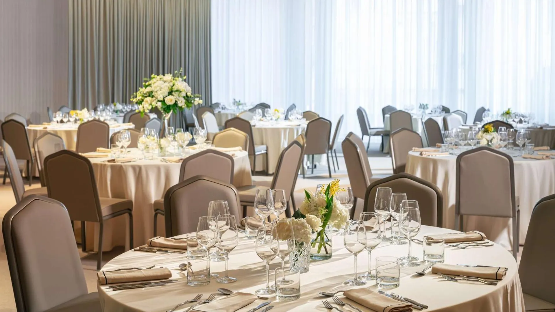 Anantara Plaza Nice Hotel - A Leading Hotel Of The World 5*,  France