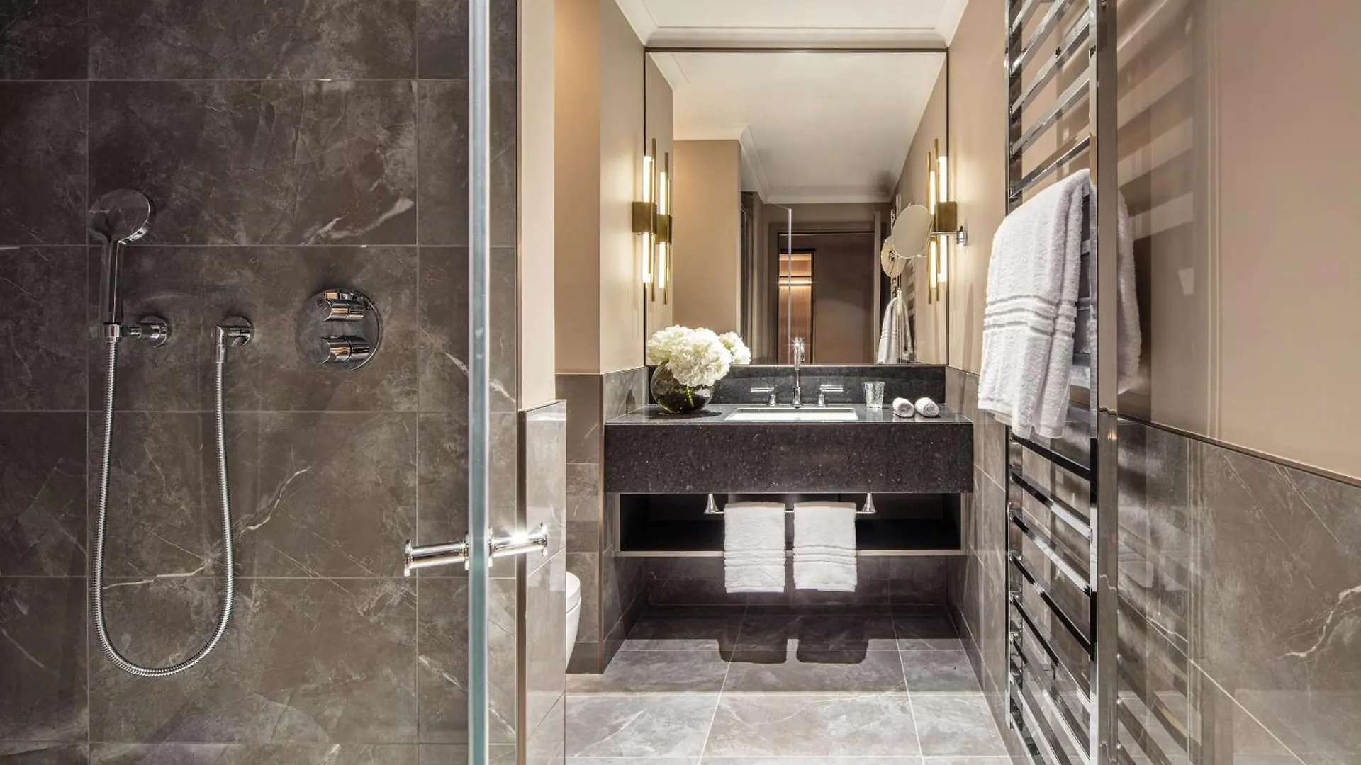 Anantara Plaza Nice Hotel 5*,  Francia
