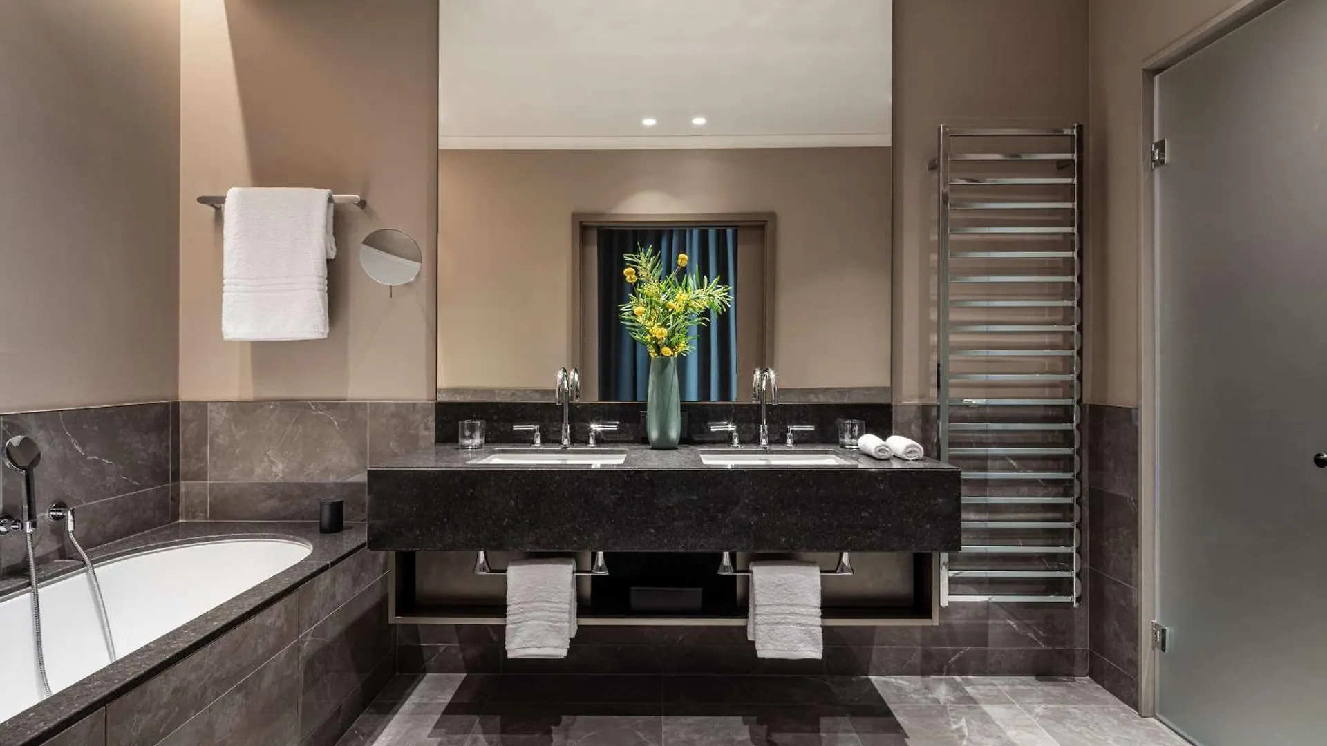 *****  Anantara Plaza Nice Hotel Francia